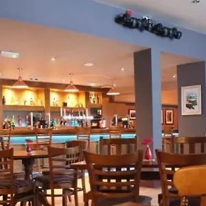 The & Sports Bar Hotel
